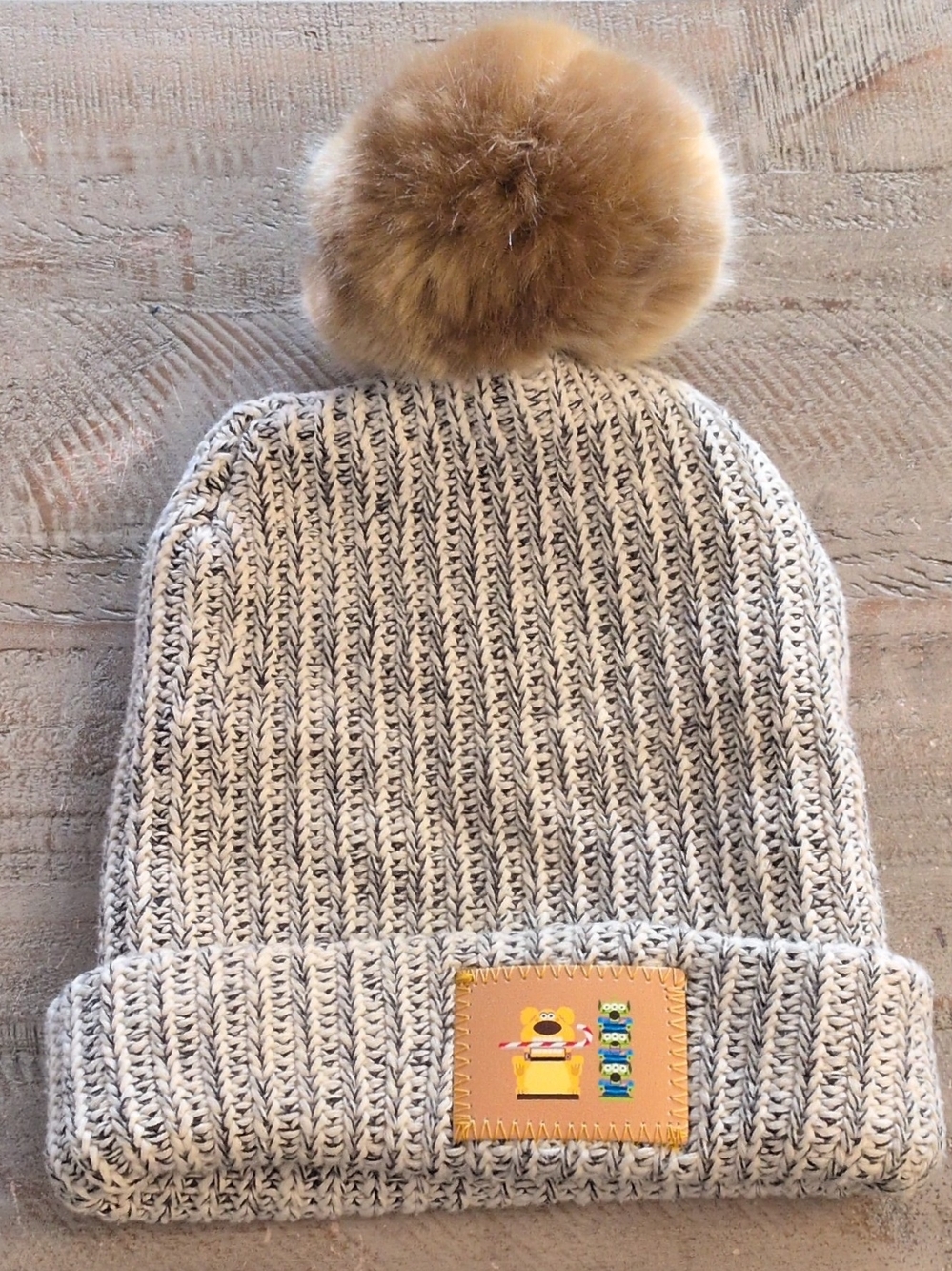 Disney Toy Story Kids Neutral Knit Pom Beanie Hat - Gray/Cream Aliens Doug